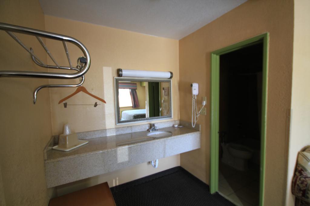 Holiday Terrace Motel Houston Zewnętrze zdjęcie